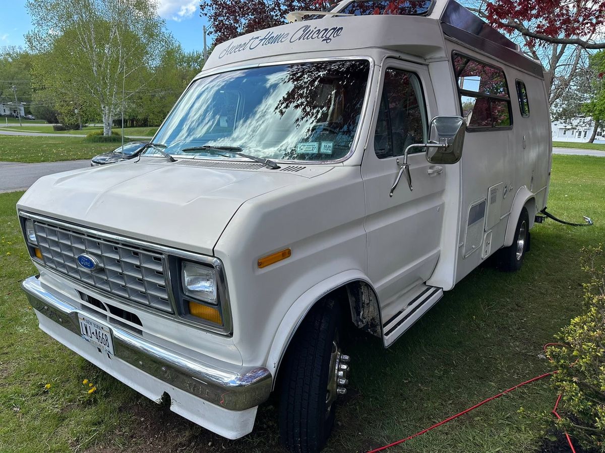 The same motorhome after a full exterior detail, with the paint brought back to a gloss